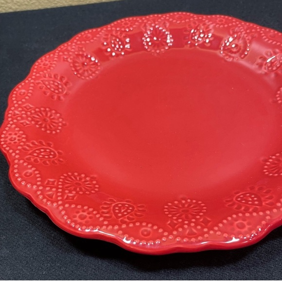 Pioneer Woman “Cowgirl lace” dinner plates (set of 2) - Picture 2 of 12